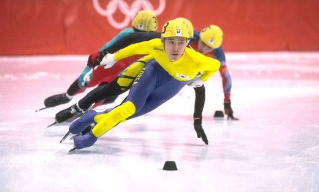 赵和靖：为铜梁龙冲超开心，希望铜梁龙书写重庆足球新的传奇