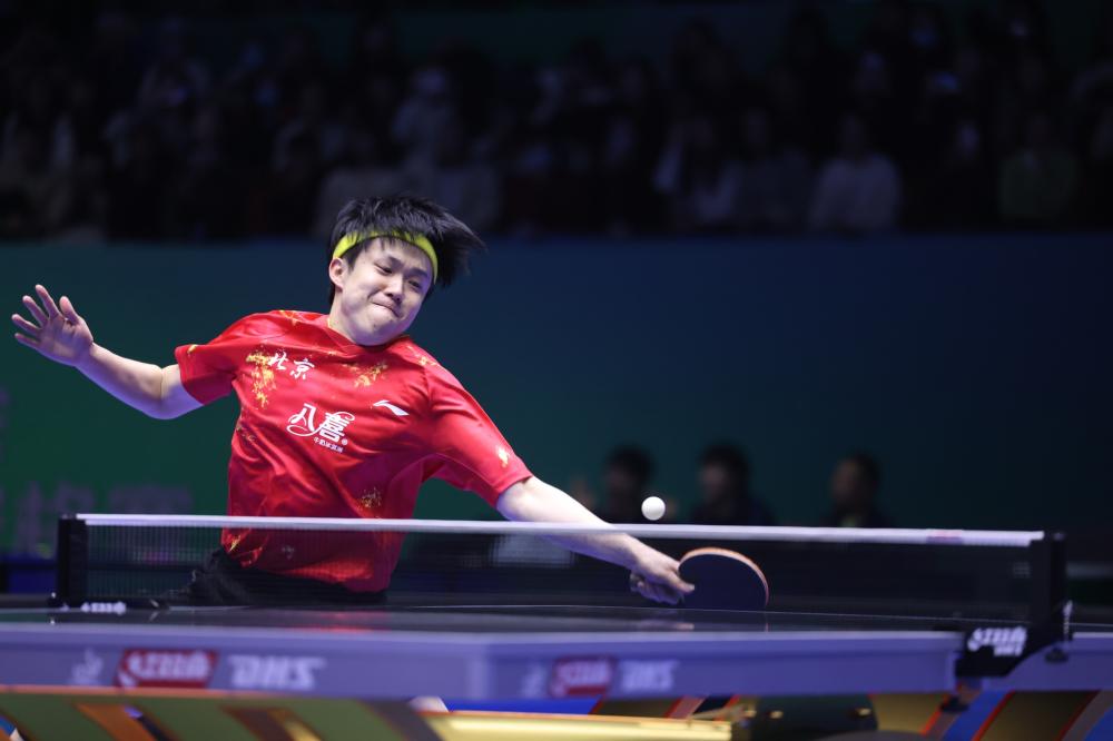 马刺队记：文班亚马＆卡斯尔后续与球队会合，但无法保证出战